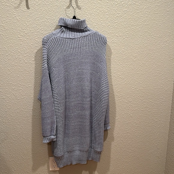 Over sized sweater with cowl neck - Picture 4 of 6